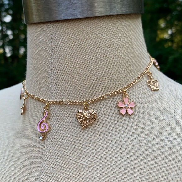 Handmade Coquette Charm Choker Necklace - Picture 4 of 11